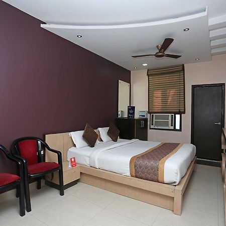 Oyo 11596 Sanjay Guest House Κανπούρ Εξωτερικό φωτογραφία