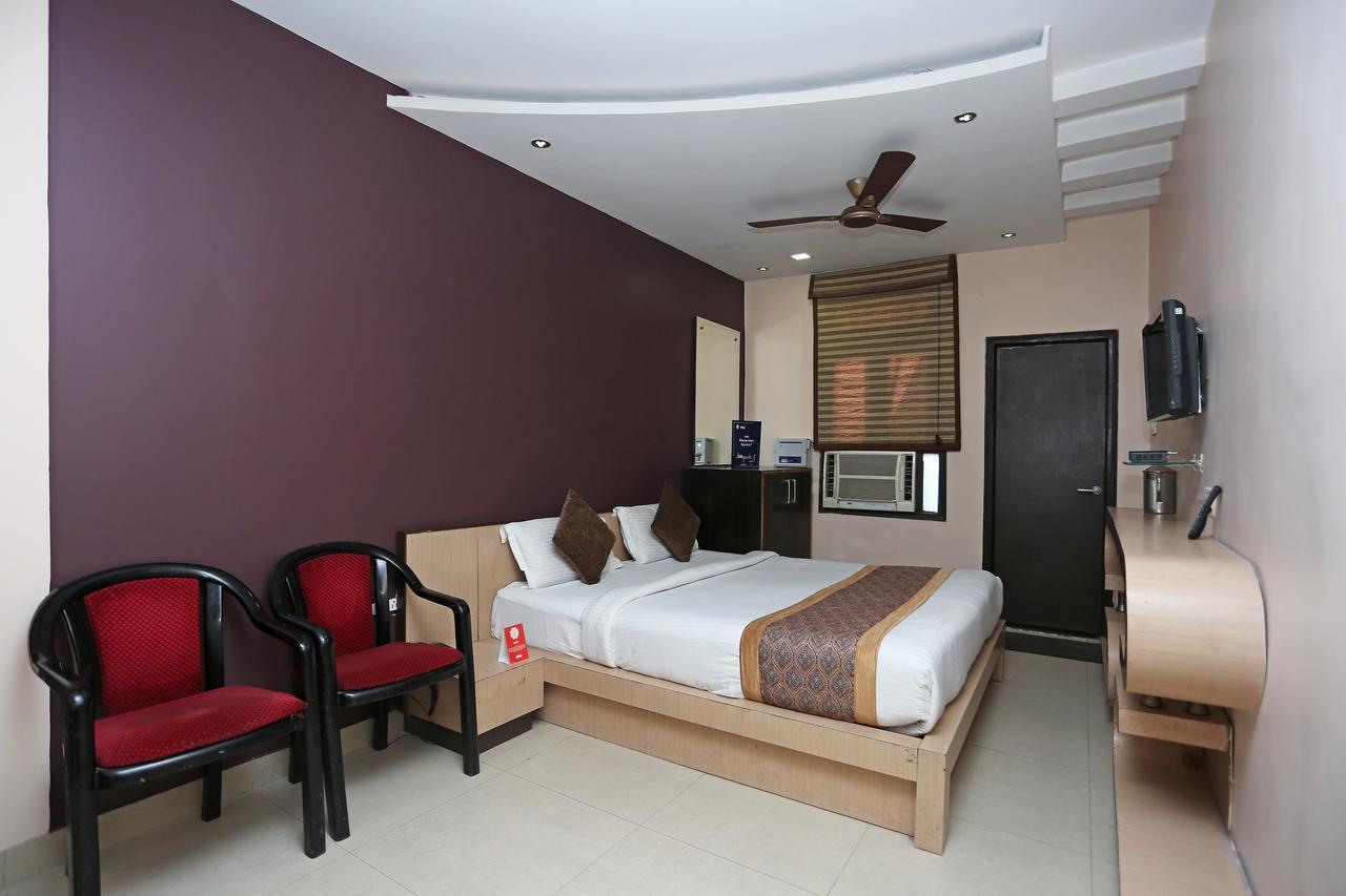 Oyo 11596 Sanjay Guest House Κανπούρ Εξωτερικό φωτογραφία