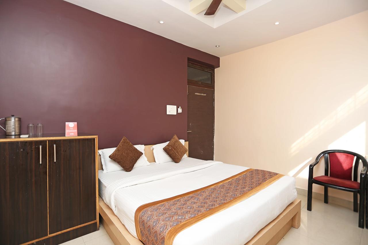 Oyo 11596 Sanjay Guest House Κανπούρ Εξωτερικό φωτογραφία