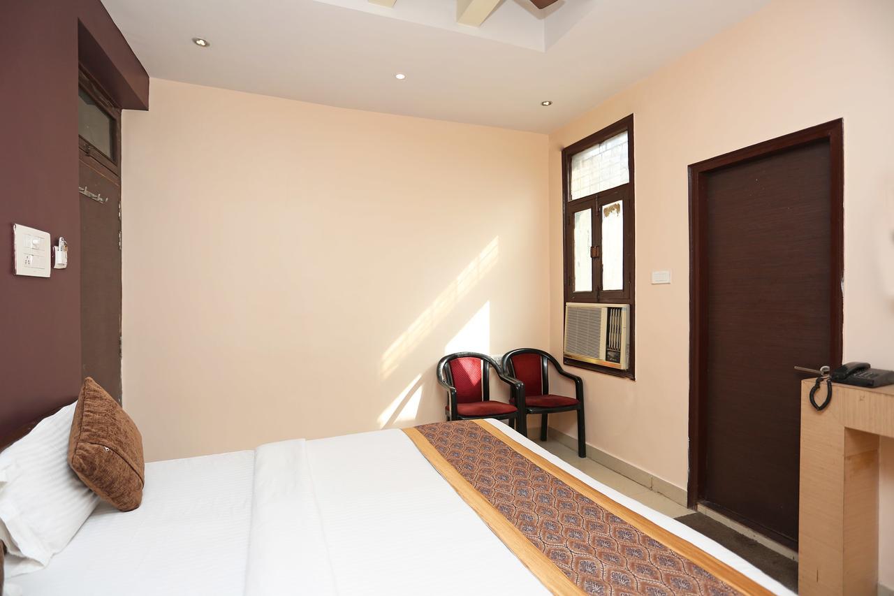 Oyo 11596 Sanjay Guest House Κανπούρ Εξωτερικό φωτογραφία